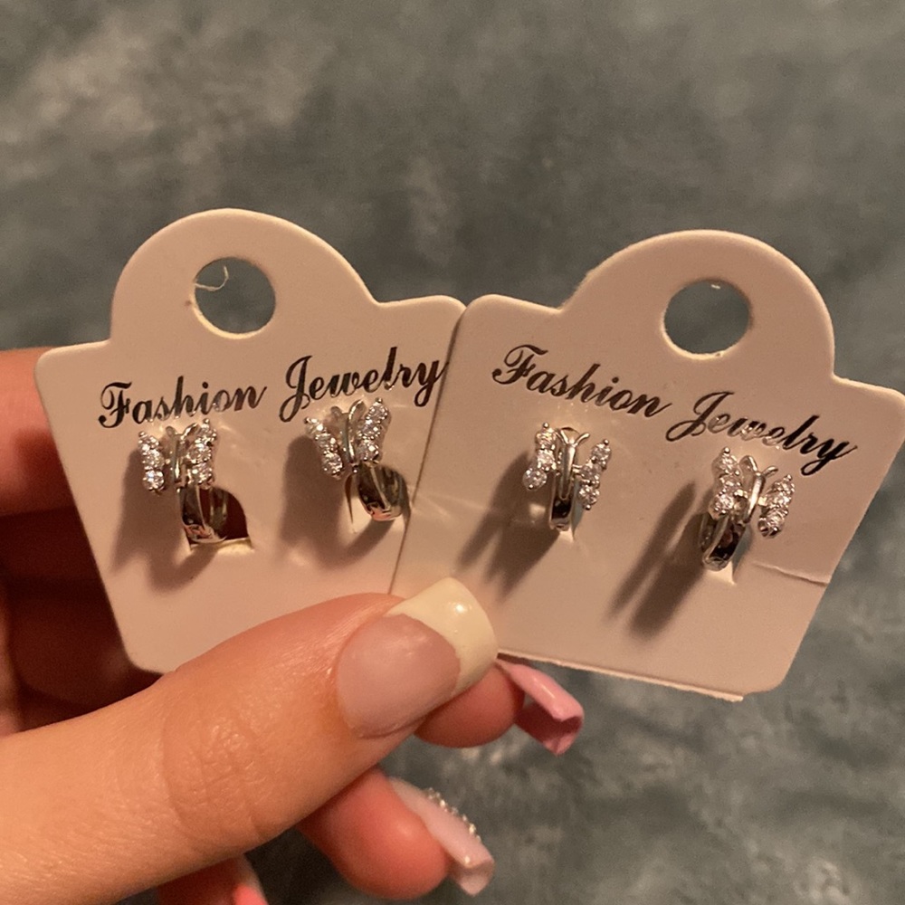Butterfly earrings - Picture 2 of 3